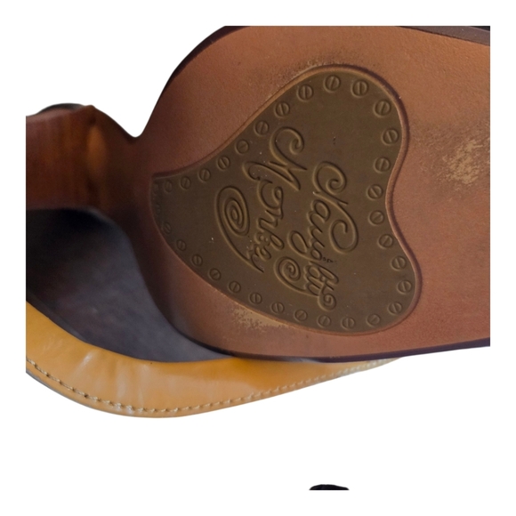 Naughty Monkey Black and Tan Open Toe Heels With Cute Buckle Size 7.5 - Picture 7 of 11